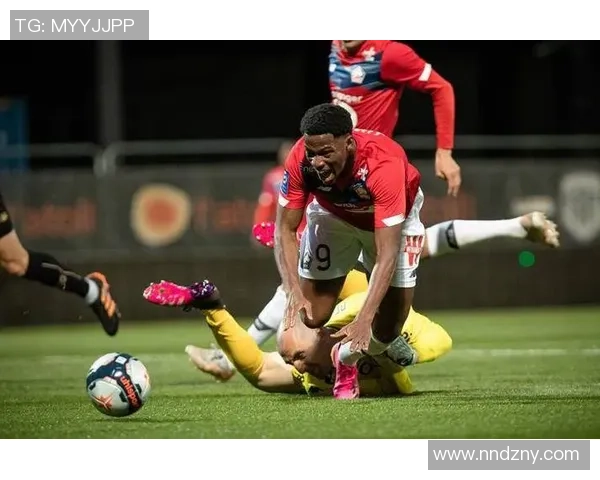 法甲巅峰对决里尔迎战马赛争夺欧冠资格关键战