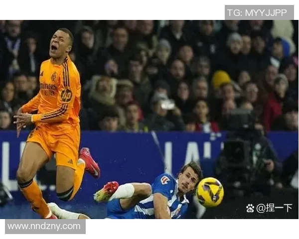 西甲争冠形势骤变前两名仅差一分姆巴佩追平C罗传奇纪录